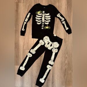 Gymboree Skeleton Pjs - Glow in the Dark